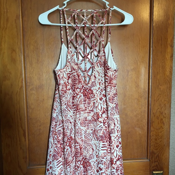 Forever 21 Dress. - Picture 2 of 2